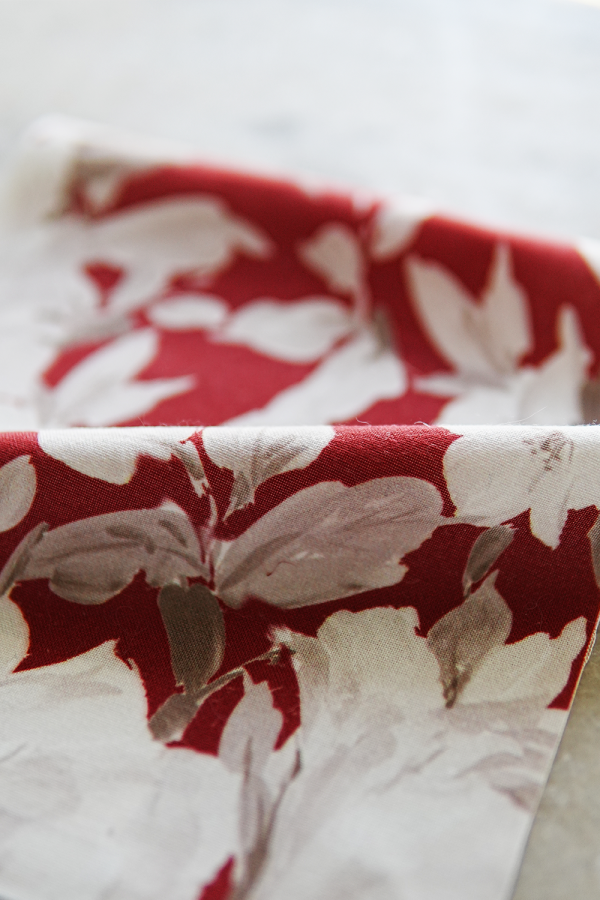 Farm Floral Red