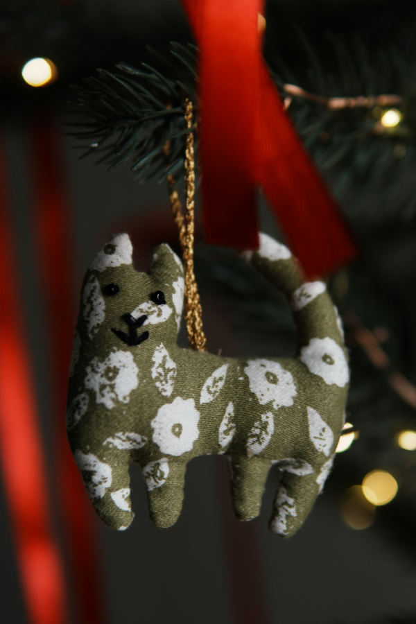 Cozy Kitty Christmas Ornament - Image 2
