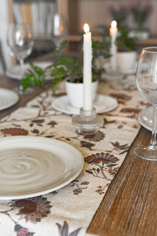 Triana Beige Red Runner - Image 3